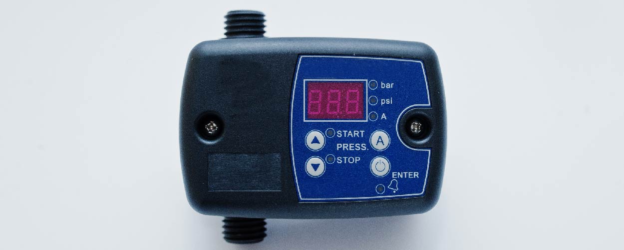 como-colocar-un-presostato-a-una-bomba-de-agua-HN-TOOLS-zaragoza-dispositivo